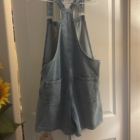 Levi’s Overalls - Picture 2 of 3